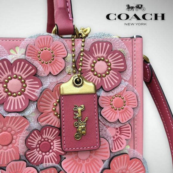 AUTHENTICATED NWT Coach Rogue 25 Colorblock w/ Tea Rose & Coach Tea Rose Studs - Picture 9 of 17